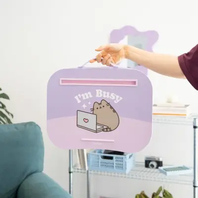 Figurine pusheen laptop support